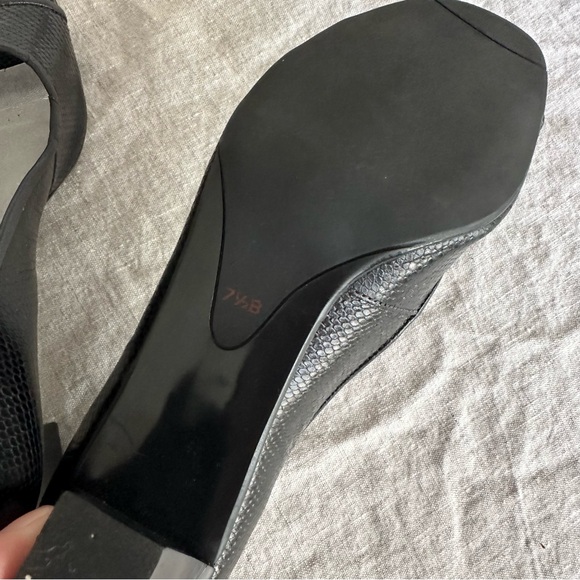 Talbots Black Leather Peep Toe Heels 7.5B - Picture 9 of 12